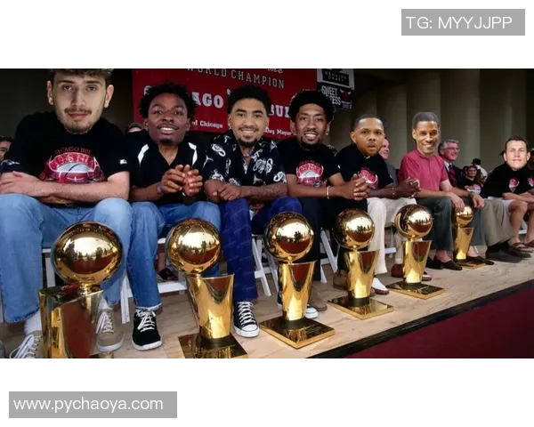 狂热与太阳的历史交织探秘篮球传奇与文化传承