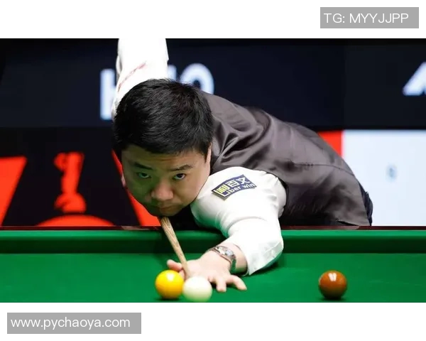 丁俊晖与乔伊斯精彩对决全场回顾及精彩瞬间分析