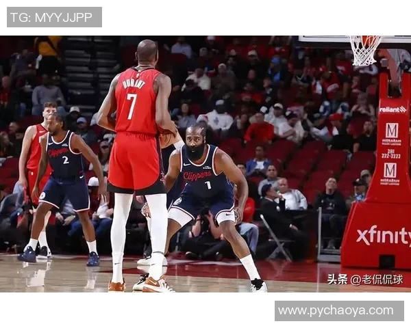 2015年NBA季后赛火箭与快船的激烈对决与精彩瞬间回顾