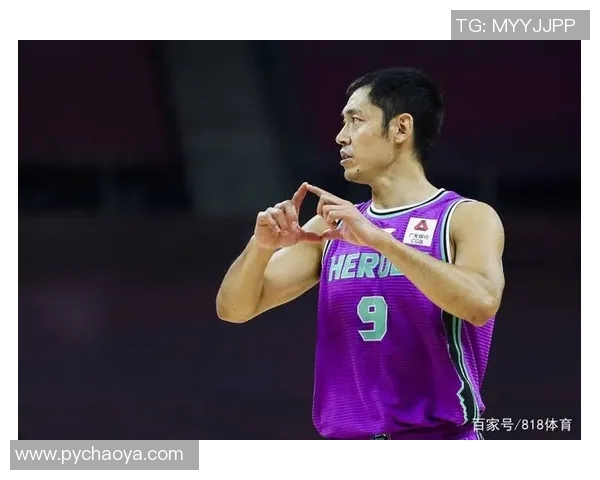 张庆鹏：从篮球场上的拼搏者到人生舞台上的奋斗典范