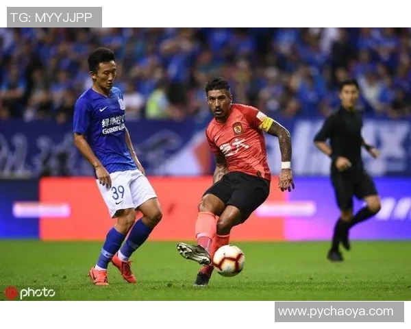 恒大与申花精彩对决视频回放全程回顾与赛后分析