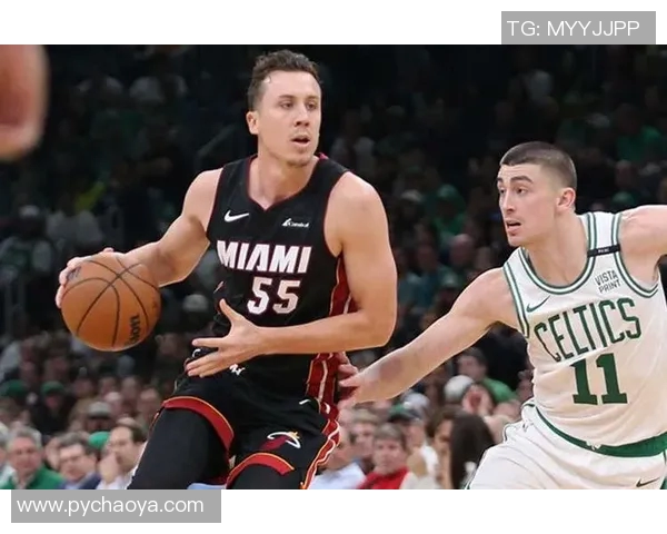 莱公牛与凯尔特人激战正酣谁能在NBA赛场上笑到最后